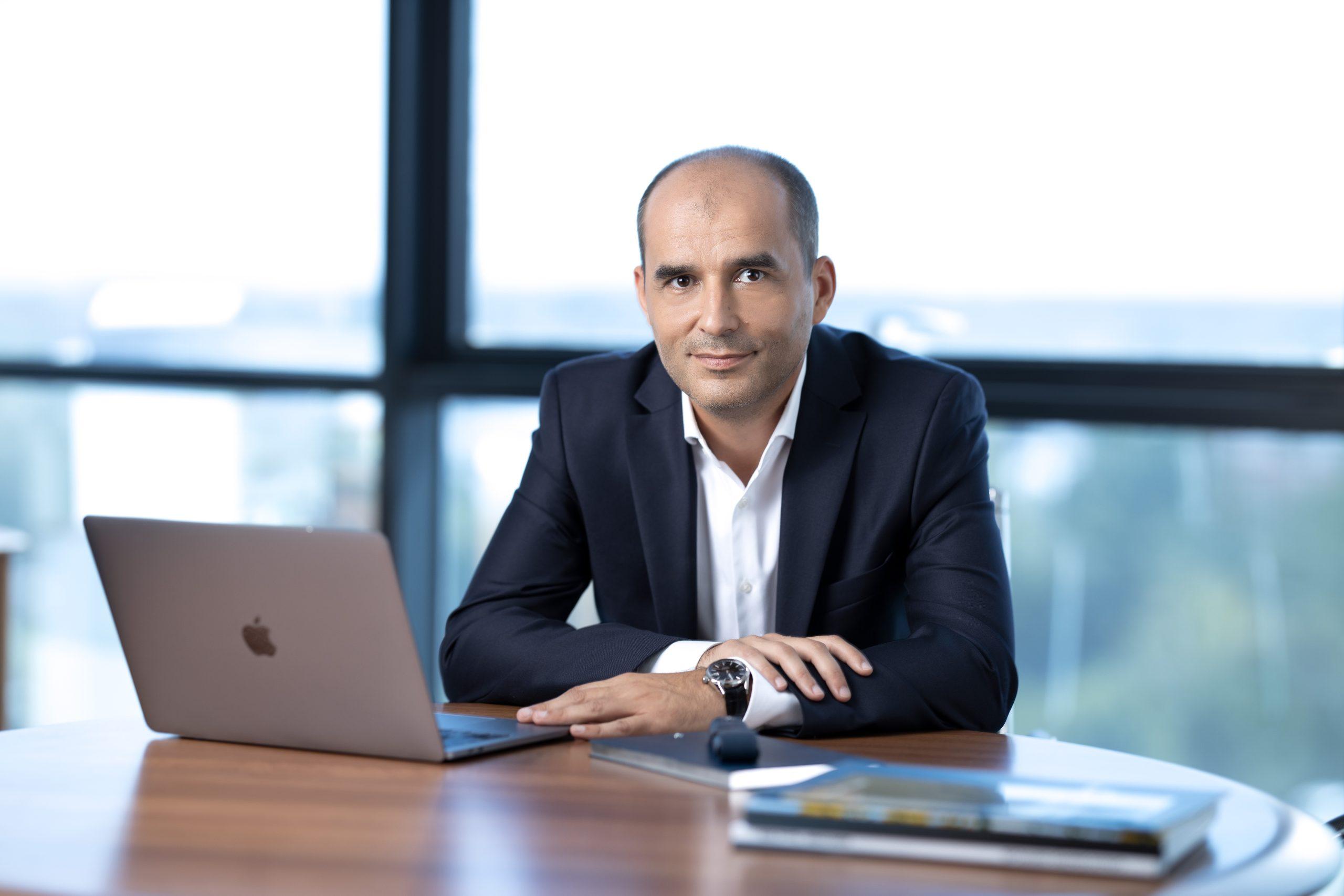 liviu dobre agricover