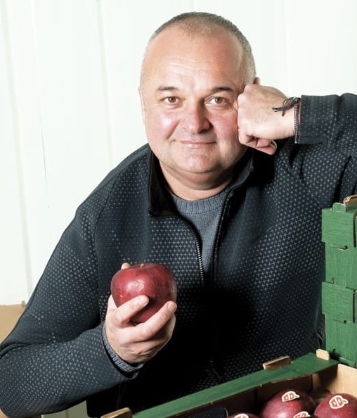 Lucian Florea_Manager Asociatia Pomicola Itesti laser spinosad