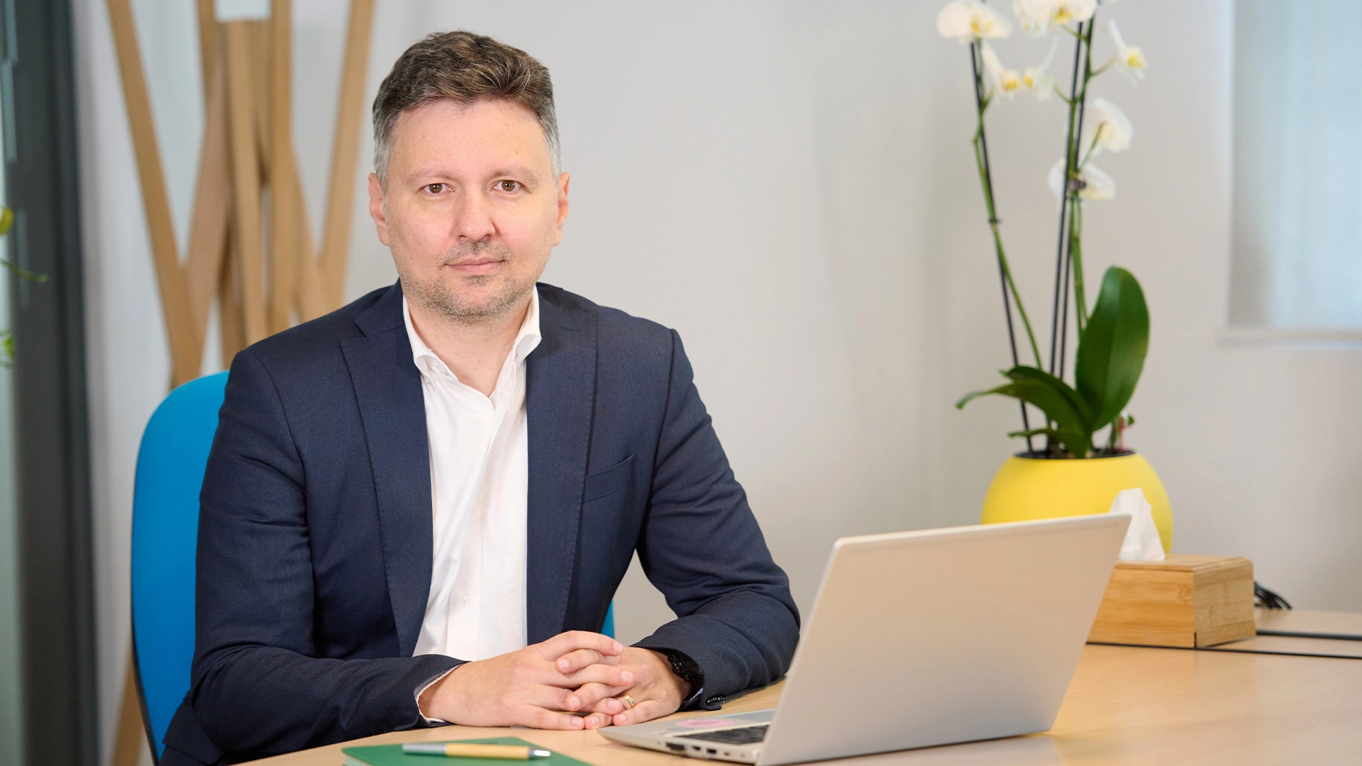 ȘTEFAN MANOLE, Director General al ProCredit Bank România