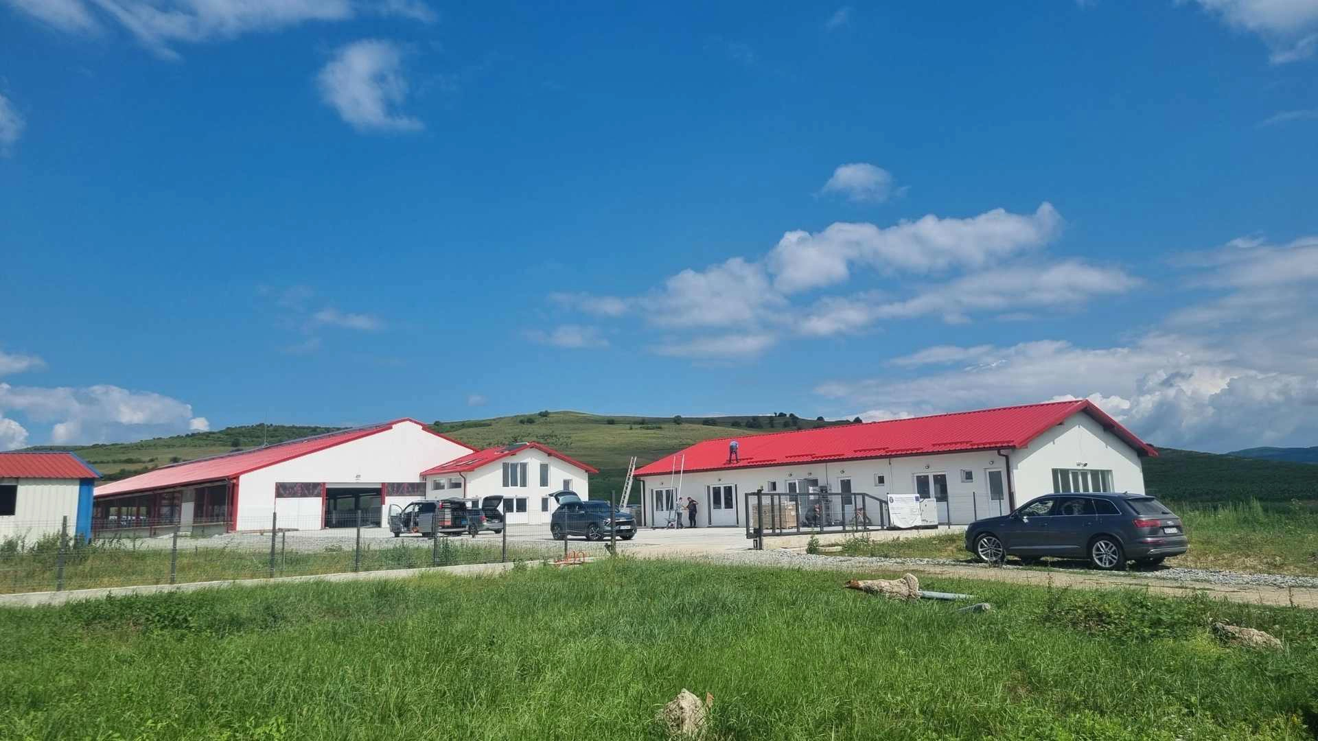 apa noastra adv 9 foto 1 O fermă tradițională din Tărpiu face pasul spre zootehnia modernă