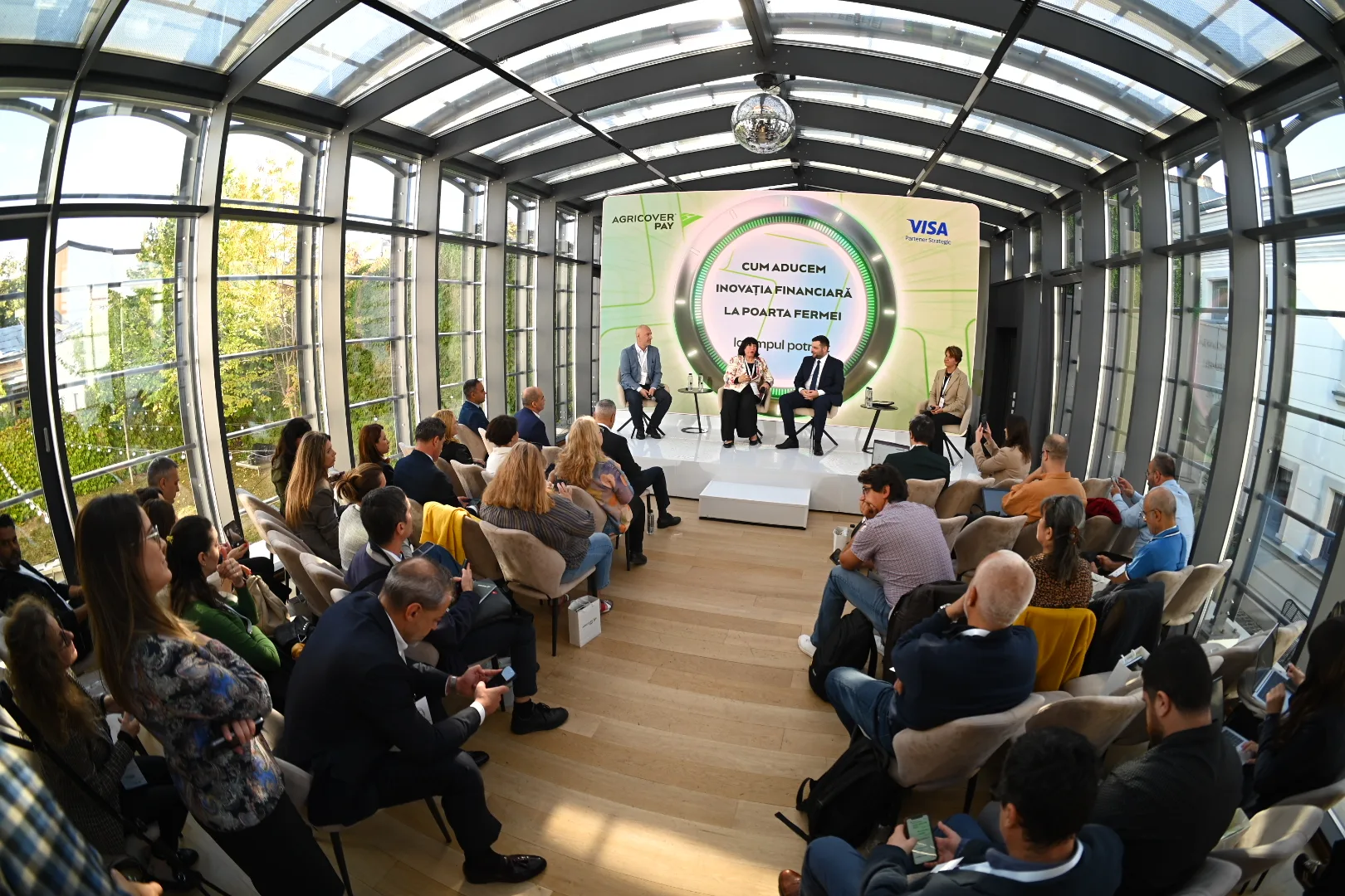Agricover lansează Agricover Pay, prima platformă financiară din Europa dedicată fermierilor